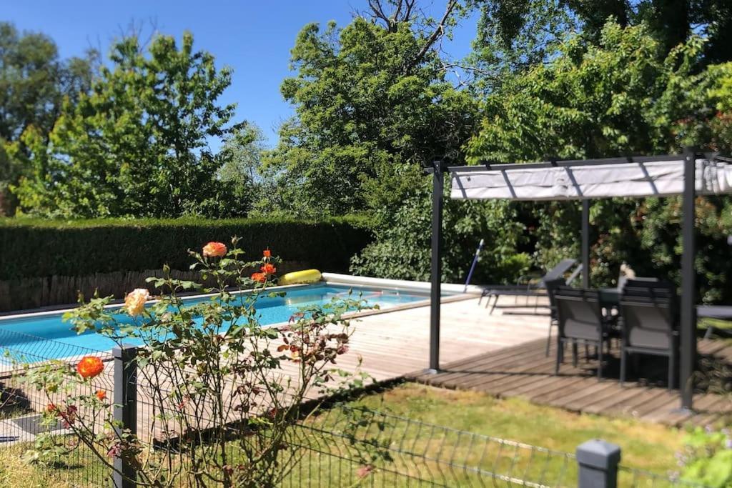 Villa Gite De Charme En Dordogne Avec Piscine Et Jardin Jumilhac-le-Grand Exterior foto